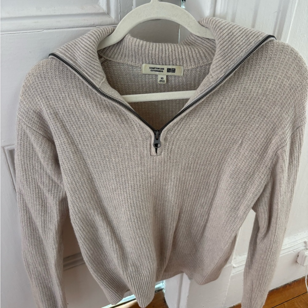 Uniqlo Light Beige Half-Zip Turtleneck Sweater